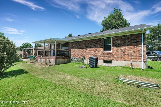 119 Ashley Ct, Louisville, KY 40229