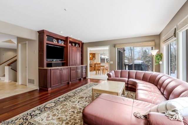 855 Sunset Rdg, Bridgewater Twp., NJ 08807