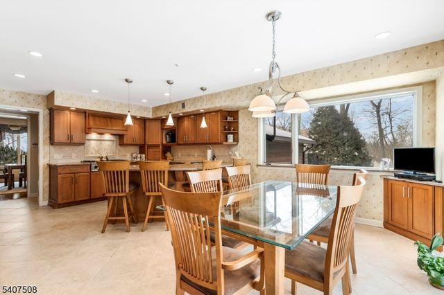 855 Sunset Rdg, Bridgewater Twp., NJ 08807