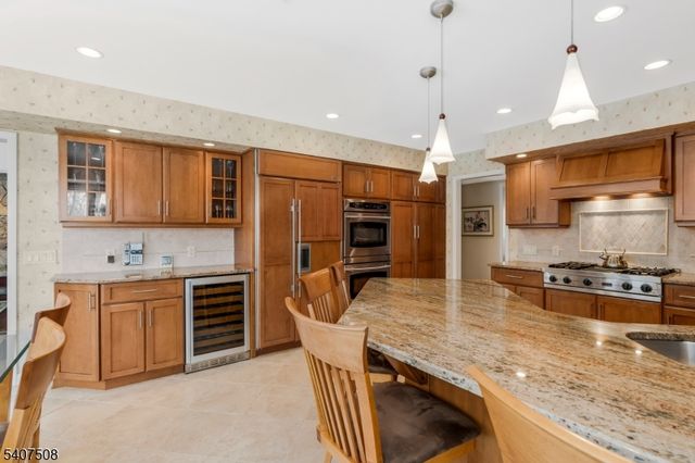 855 Sunset Rdg, Bridgewater Twp., NJ 08807