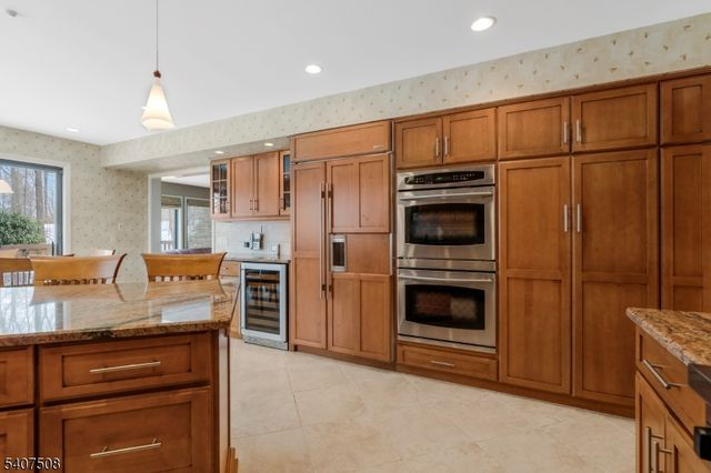 855 Sunset Rdg, Bridgewater Twp., NJ 08807