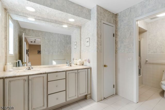 855 Sunset Rdg, Bridgewater Twp., NJ 08807