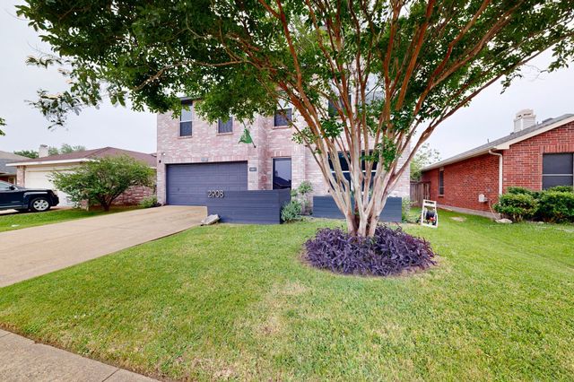 2908 Quail Run Drive, Mesquite, TX 75149