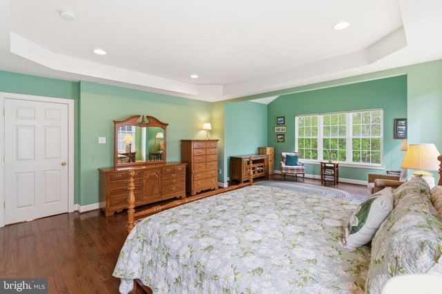 126 BAYHILL DR, North Wales, PA 19454