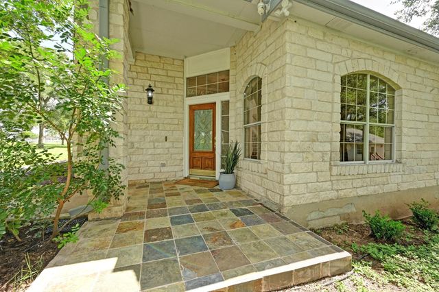 111 Trinity ST, Cedar Creek, TX 78612
