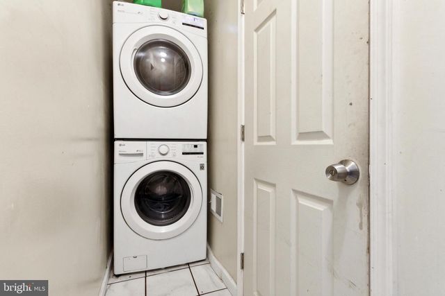 7275 SAYBROOK AVE, Philadelphia, PA 19142