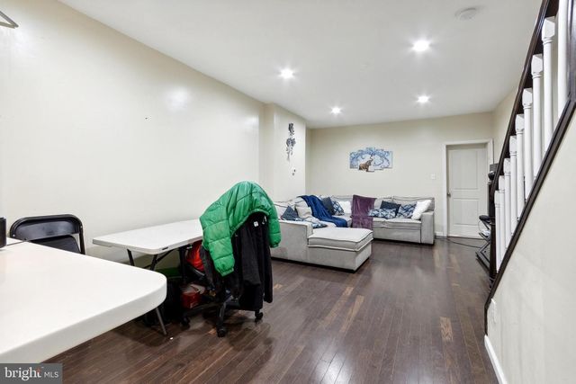 7275 SAYBROOK AVE, Philadelphia, PA 19142