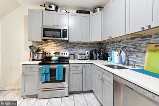 7275 SAYBROOK AVE, Philadelphia, PA 19142