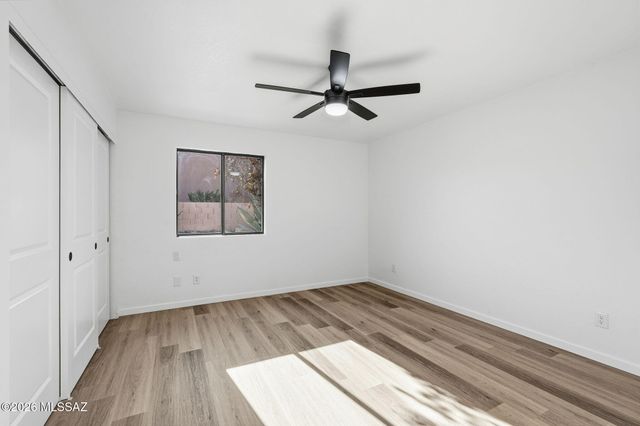 1824 N La Rienda Avenue, Tucson, AZ 85715