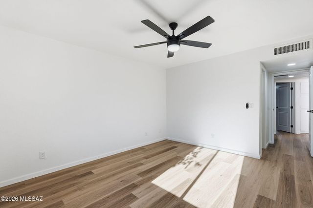 1824 N La Rienda Avenue, Tucson, AZ 85715