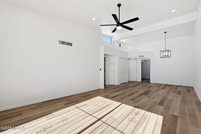 1824 N La Rienda Avenue, Tucson, AZ 85715