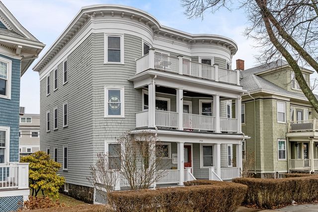 1754 Columbia 3, Boston, MA 02127