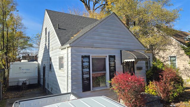 20553 Strasburg Street, Detroit, MI 48205