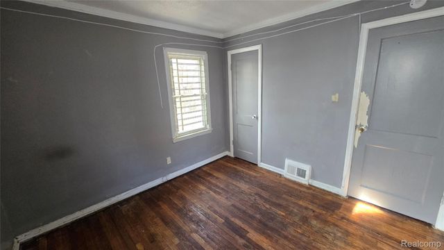 20553 Strasburg Street, Detroit, MI 48205