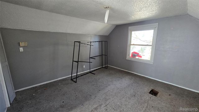 20553 Strasburg Street, Detroit, MI 48205
