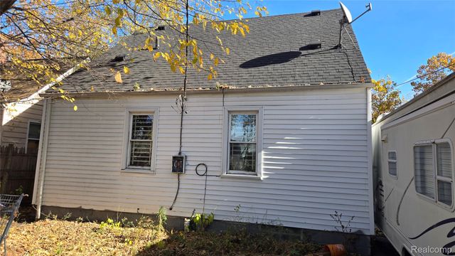 20553 Strasburg Street, Detroit, MI 48205