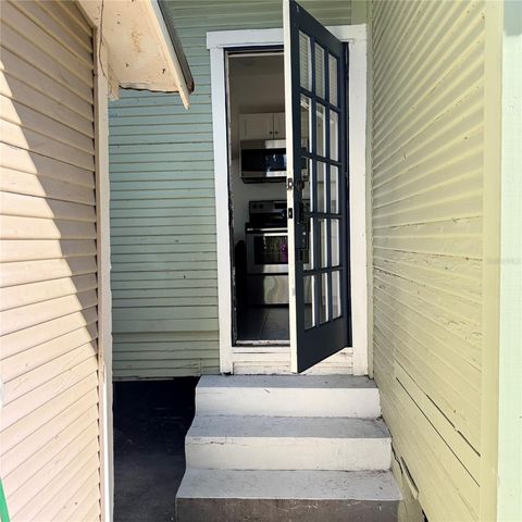 1917 W FIG STREET, Tampa, FL 33606