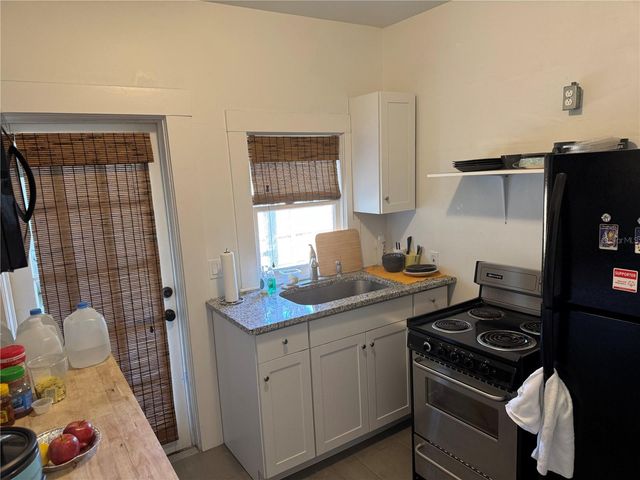 1917 W FIG STREET, Tampa, FL 33606