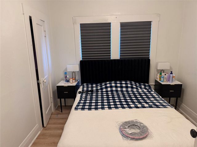1917 W FIG STREET, Tampa, FL 33606