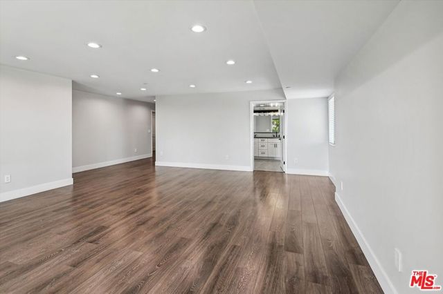 819 E La Palma Drive 5, Inglewood, CA 90301