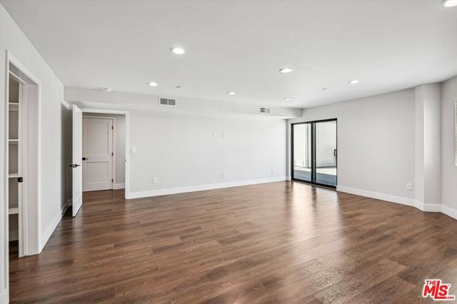 819 E La Palma Drive 5, Inglewood, CA 90301