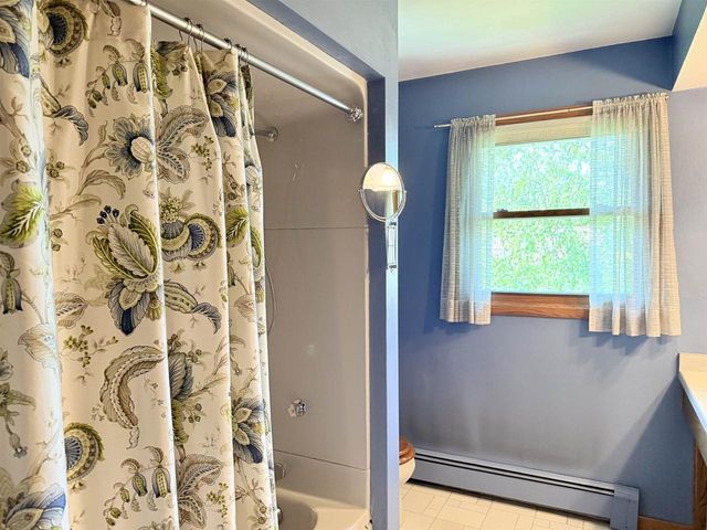 1825 N DOUGLAS STREET, Appleton, WI 54914