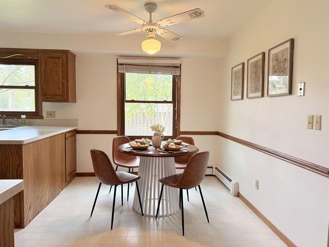 1825 N DOUGLAS STREET, Appleton, WI 54914