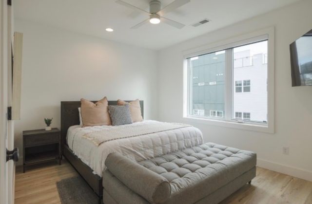 1406 Napoleon St, Nashville, TN 37207