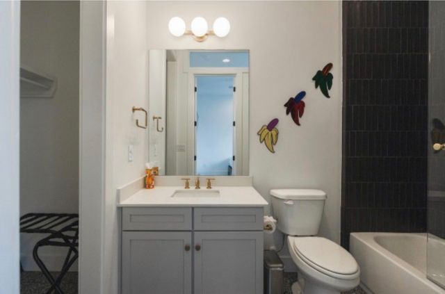 1406 Napoleon St, Nashville, TN 37207