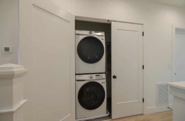 1406 Napoleon St, Nashville, TN 37207