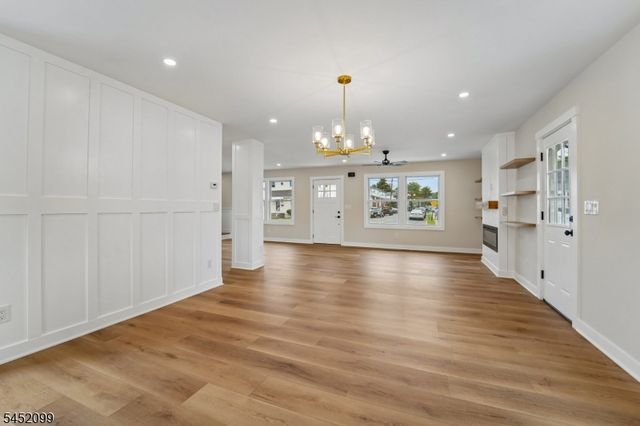 324 Thomas Ave, Lyndhurst Twp., NJ 07071