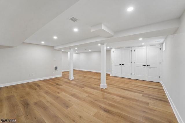 324 Thomas Ave, Lyndhurst Twp., NJ 07071