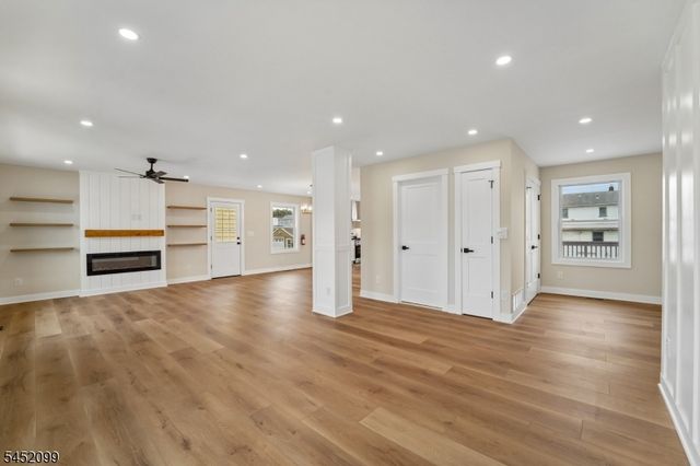 324 Thomas Ave, Lyndhurst Twp., NJ 07071