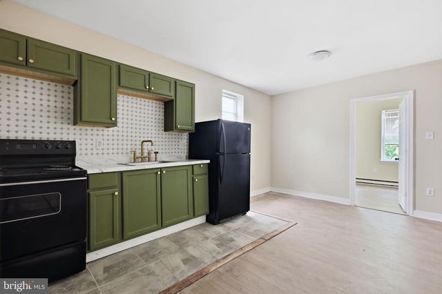 1729 W VENANGO ST, Philadelphia, PA 19140