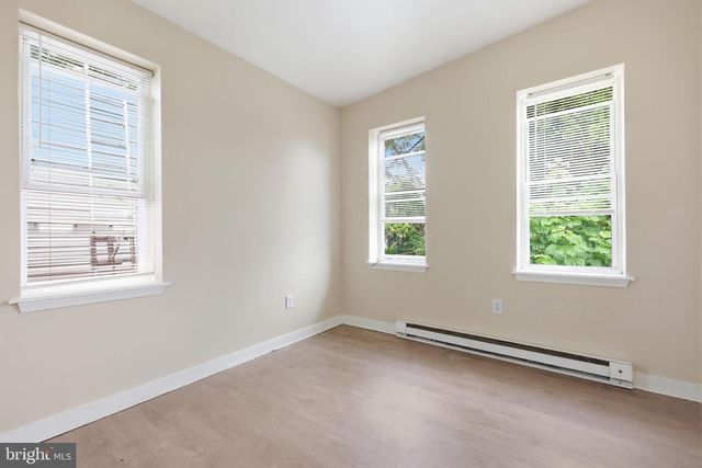 1729 W VENANGO ST, Philadelphia, PA 19140
