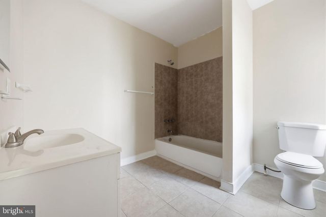 1729 W VENANGO ST, Philadelphia, PA 19140