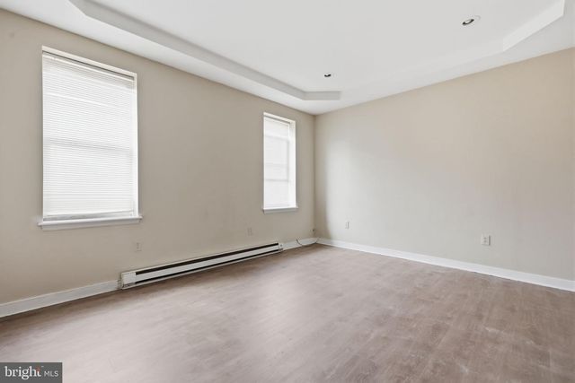 1729 W VENANGO ST, Philadelphia, PA 19140