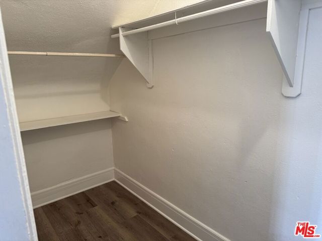 901 S Berendo Street, Los Angeles, CA 90006