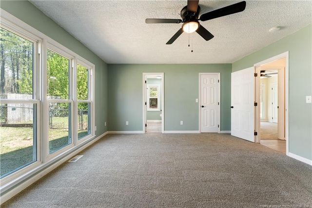 131 Windsor Lane, Raeford, NC 28376