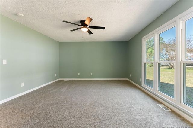 131 Windsor Lane, Raeford, NC 28376