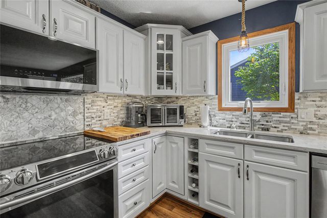 1203 8th Street, Dallas Center, IA 50063