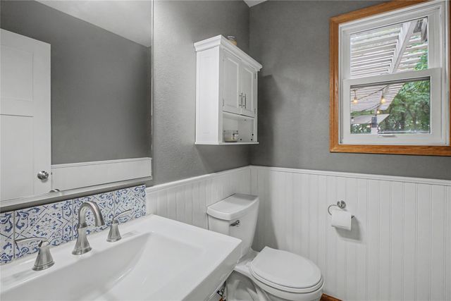 1203 8th Street, Dallas Center, IA 50063