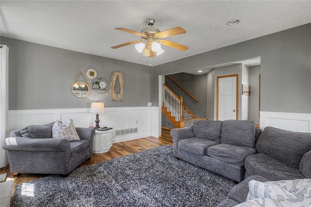 1203 8th Street, Dallas Center, IA 50063