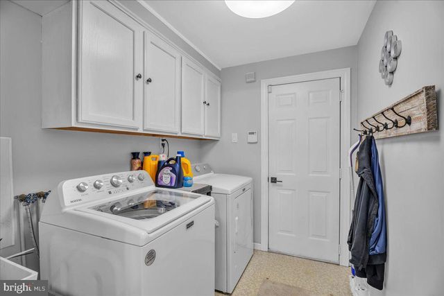 1543 WHEATFIELD LN, Warminster, PA 18974
