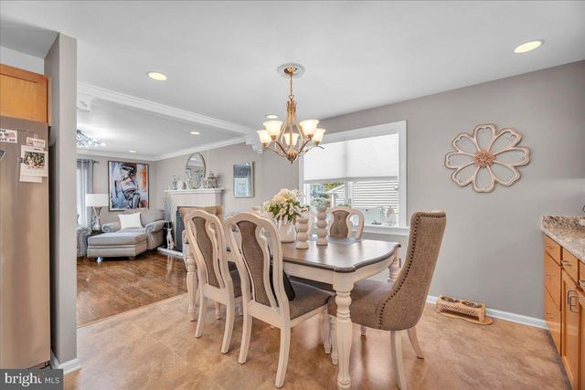 1543 WHEATFIELD LN, Warminster, PA 18974