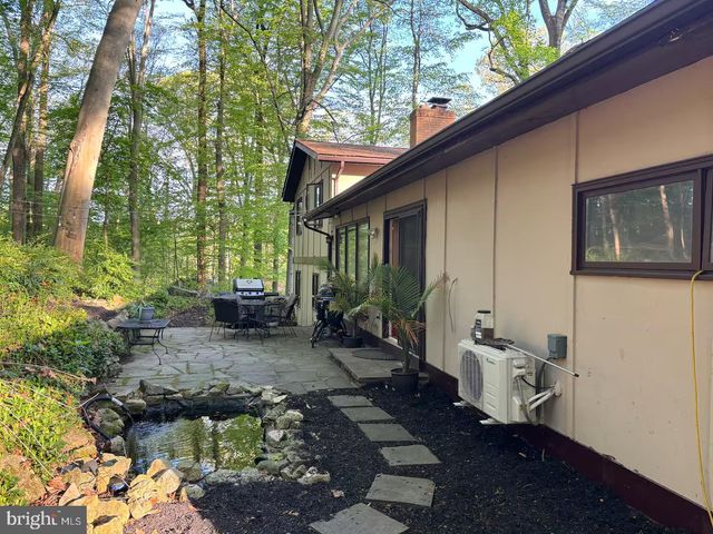 1936 ART SCHOOL RD, Chester Springs, PA 19425