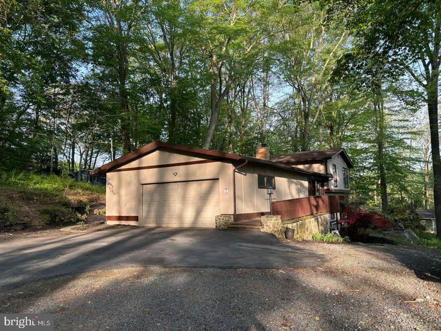1936 ART SCHOOL RD, Chester Springs, PA 19425