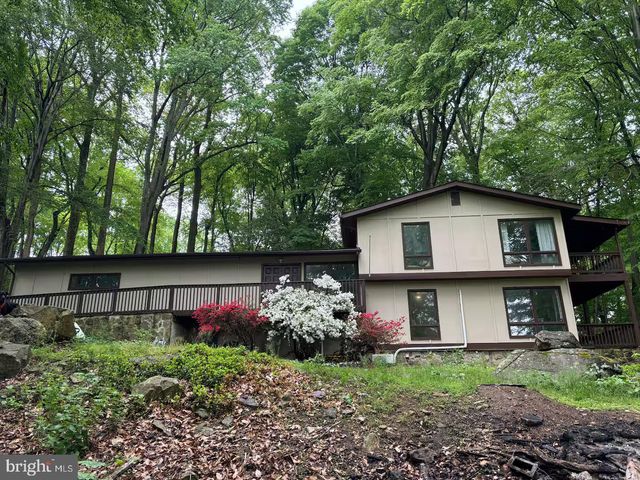 1936 ART SCHOOL RD, Chester Springs, PA 19425