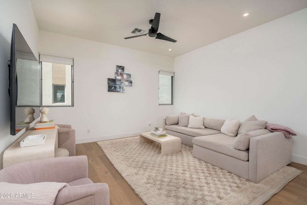 3150 E GLENROSA Avenue 2, Phoenix, AZ 85016 — photo 3