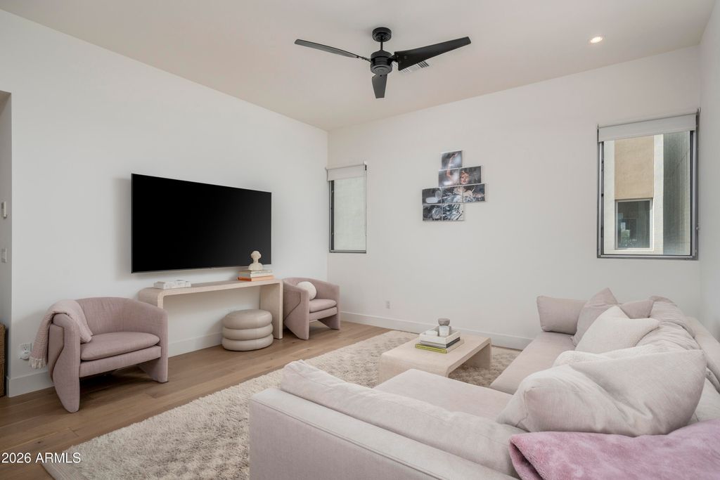 3150 E GLENROSA Avenue 2, Phoenix, AZ 85016 — photo 4